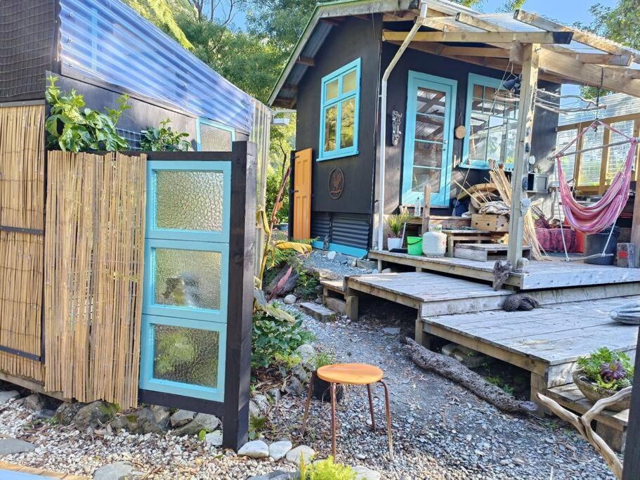 Gumboot Paradise Eco Stay Barrytown Exterior photo